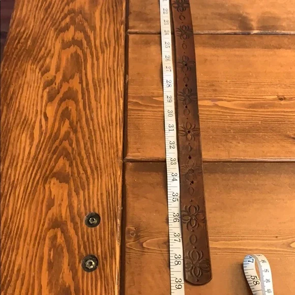 Southwestern leather belt